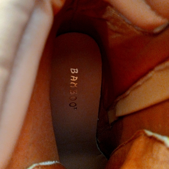 Women's Bamboo Boots Size 8.5 - Picture 2 of 3